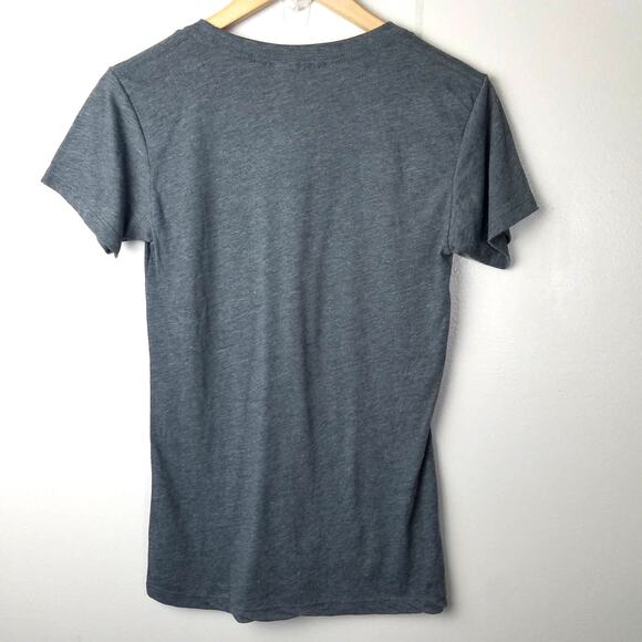 Island Girl Aloha Hawaii Pineapple Tee - Picture 2 of 7